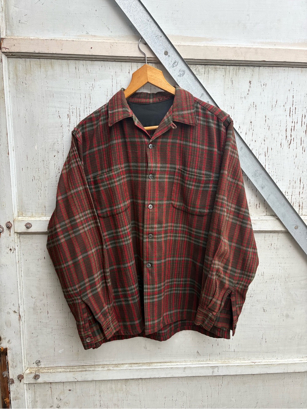 Vintage 70s Pendleton Style Loop Collar Plaid Wool Button Up Flannel Shirt XL